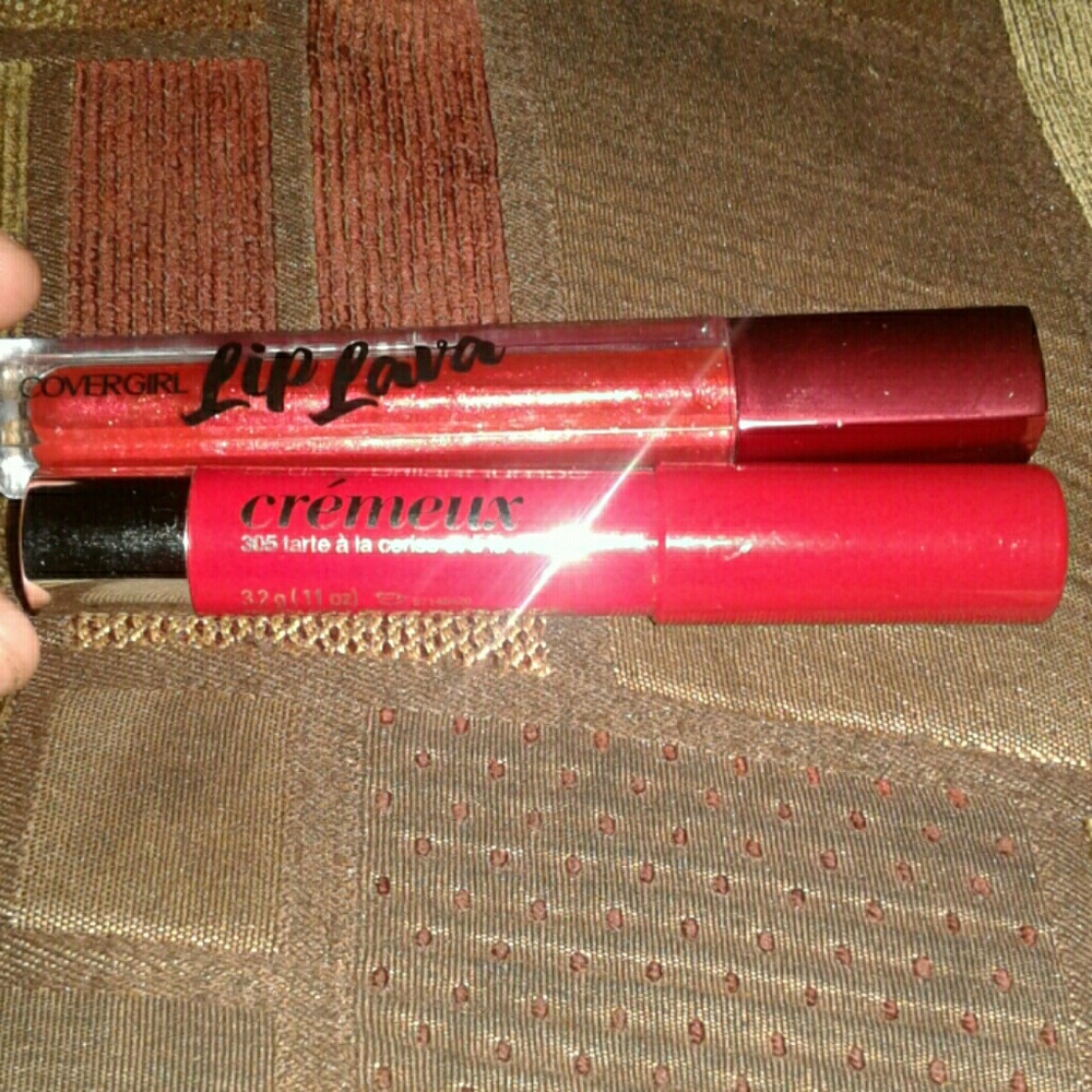 LIP BALM AND LIP GLOSS BUNDLE